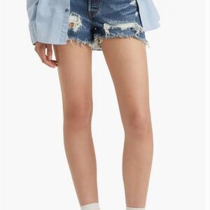 Levi’s Jean Shorts Distressed